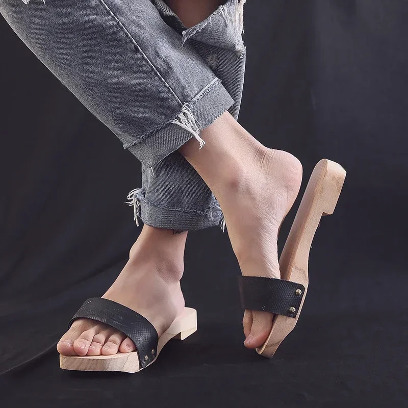 Jemma Leong Japanese Anime Sha - Geta Wooden Sandal 评论和价格