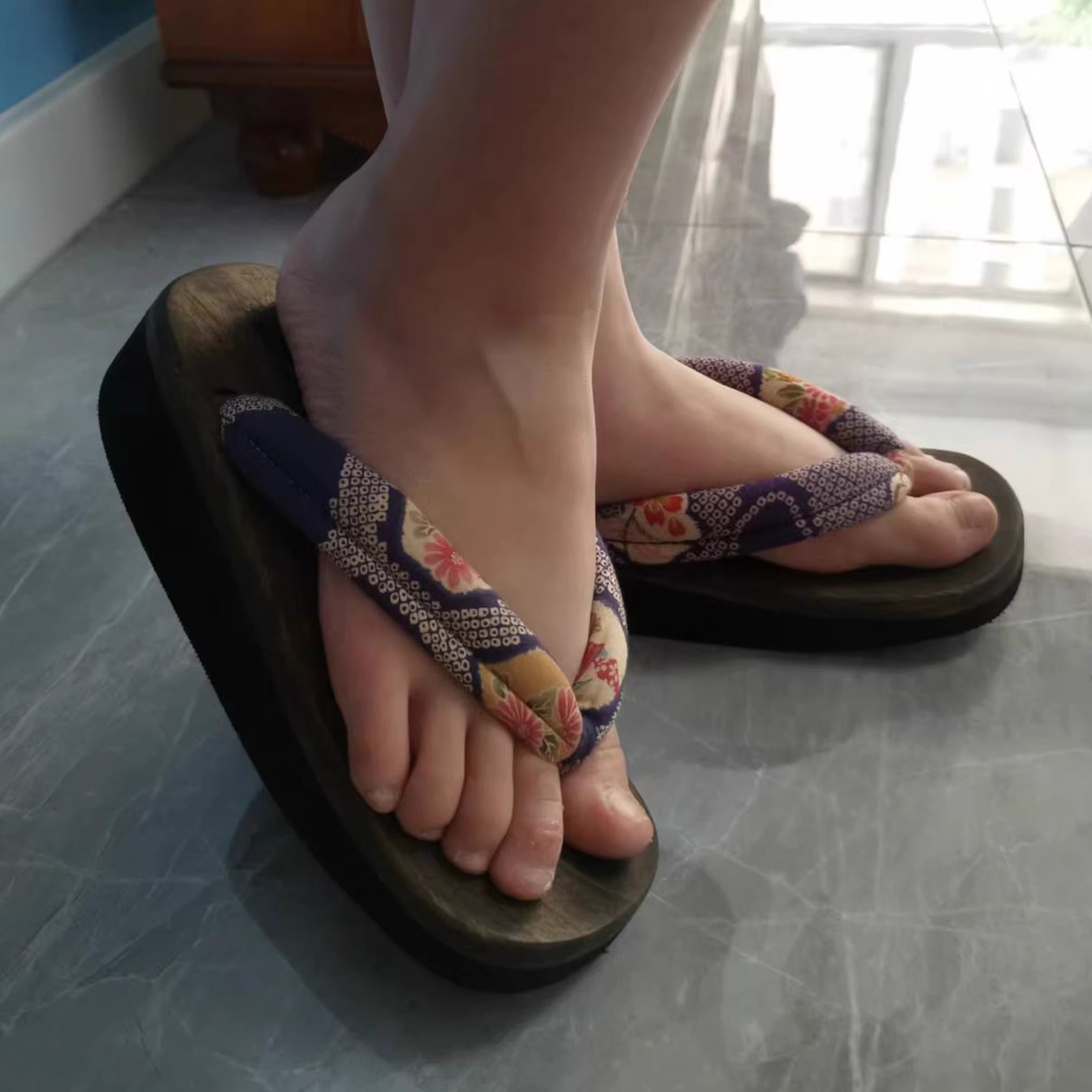 Women's Cosplay Shoes Mid Heel - Geta Wooden Sandal 评论和价格