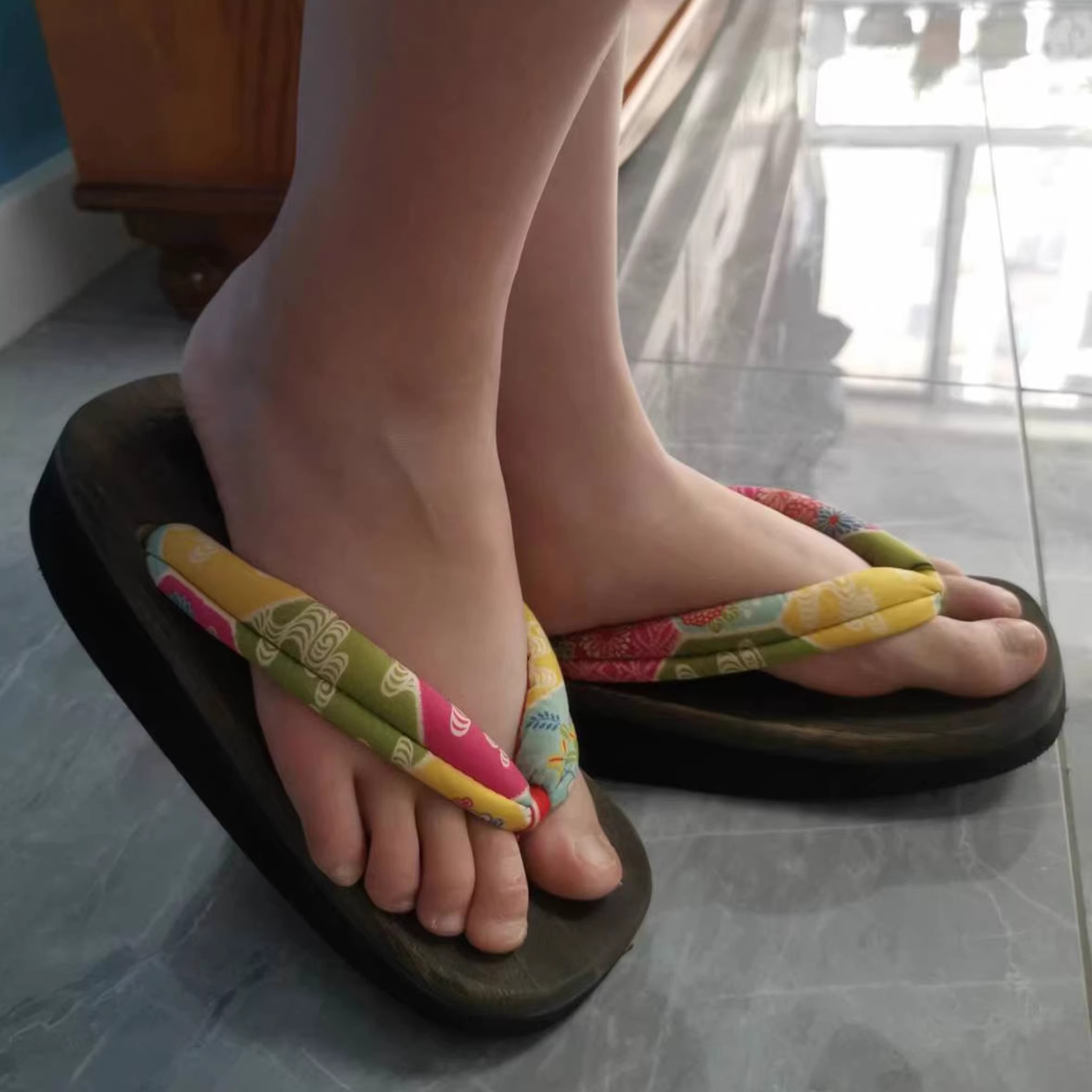 Women's Cosplay Shoes Mid Heel - Geta Wooden Sandal 评论和价格