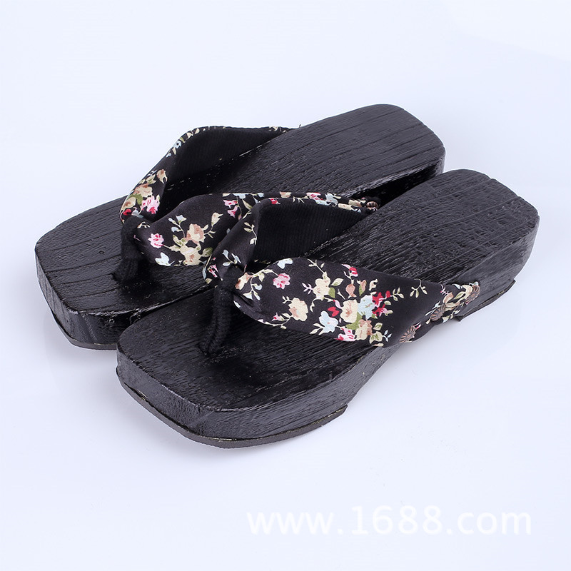 2026 New Women's 4cm Heel Geta - Geta Wooden Sandal 评论和价格